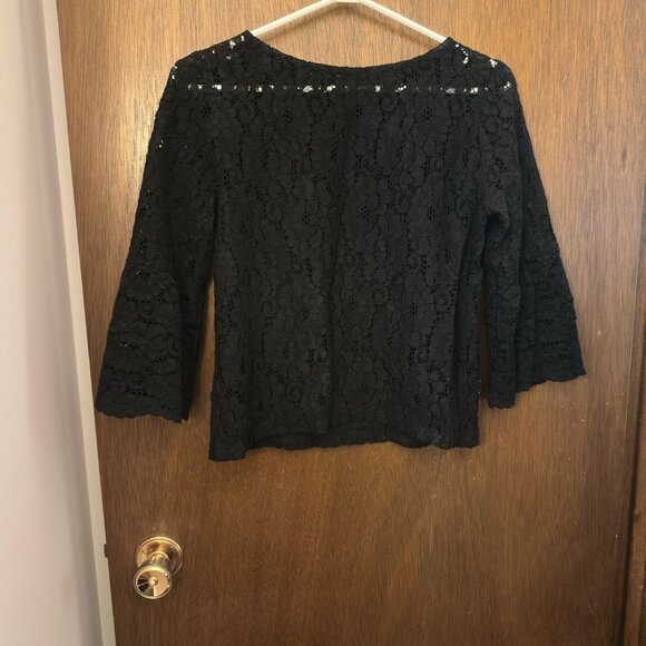 Black Batwing Floral Cut Top - Picture 1 of 2